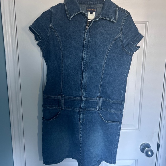 Armor Jeans Dresses & Skirts - Vintage Denim Zip-Up Short Sleeve Dress